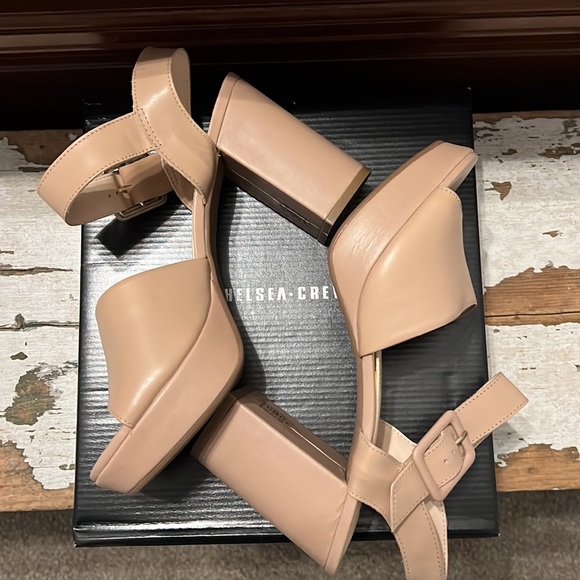 Chelsea Crew Black Label “Rose” platform sandals. Never worn - Picture 3 of 6